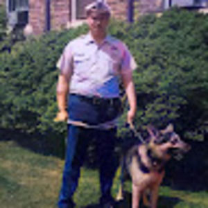 Meet your Posher, Raymond